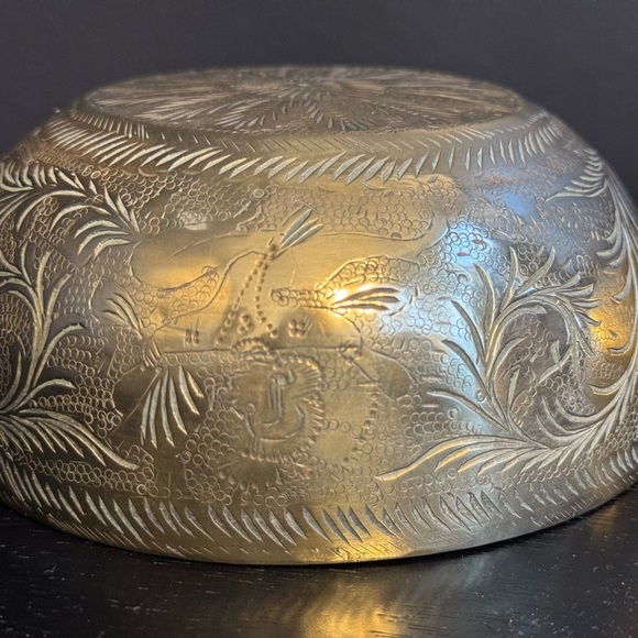 Vintage Brass Bowls Handcrafted Small Trinket Vessels Solid Metal Dish - Picture 3 of 5